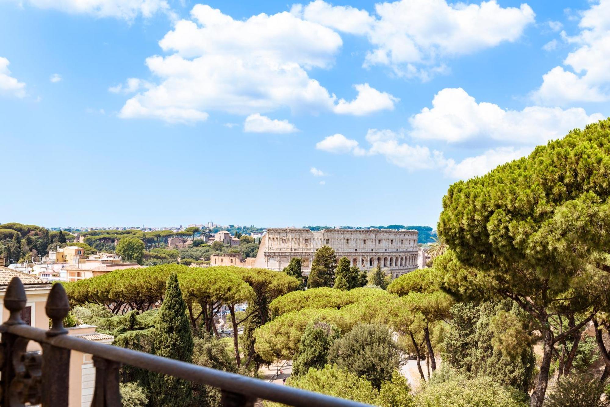 Elysium Suites Colosseo Roma Exterior foto
